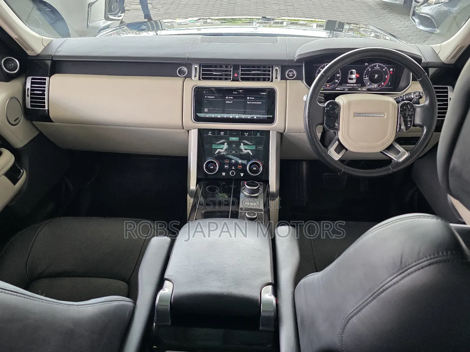 Land Rover Range Rover Vogue 2019 Black