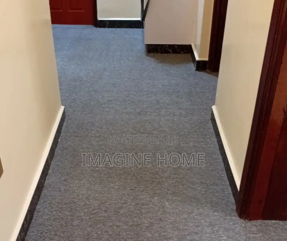 Fade Resistant Wall to Wall Carpet