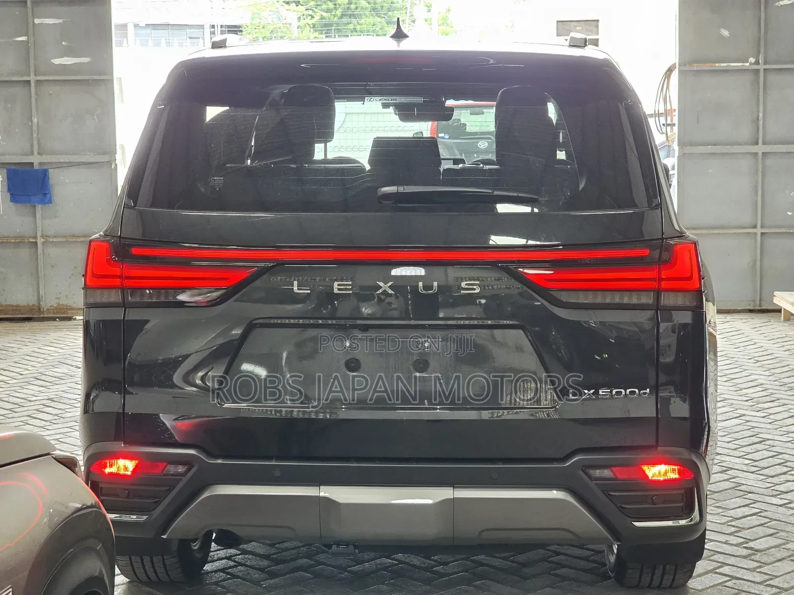 Lexus LX 2024