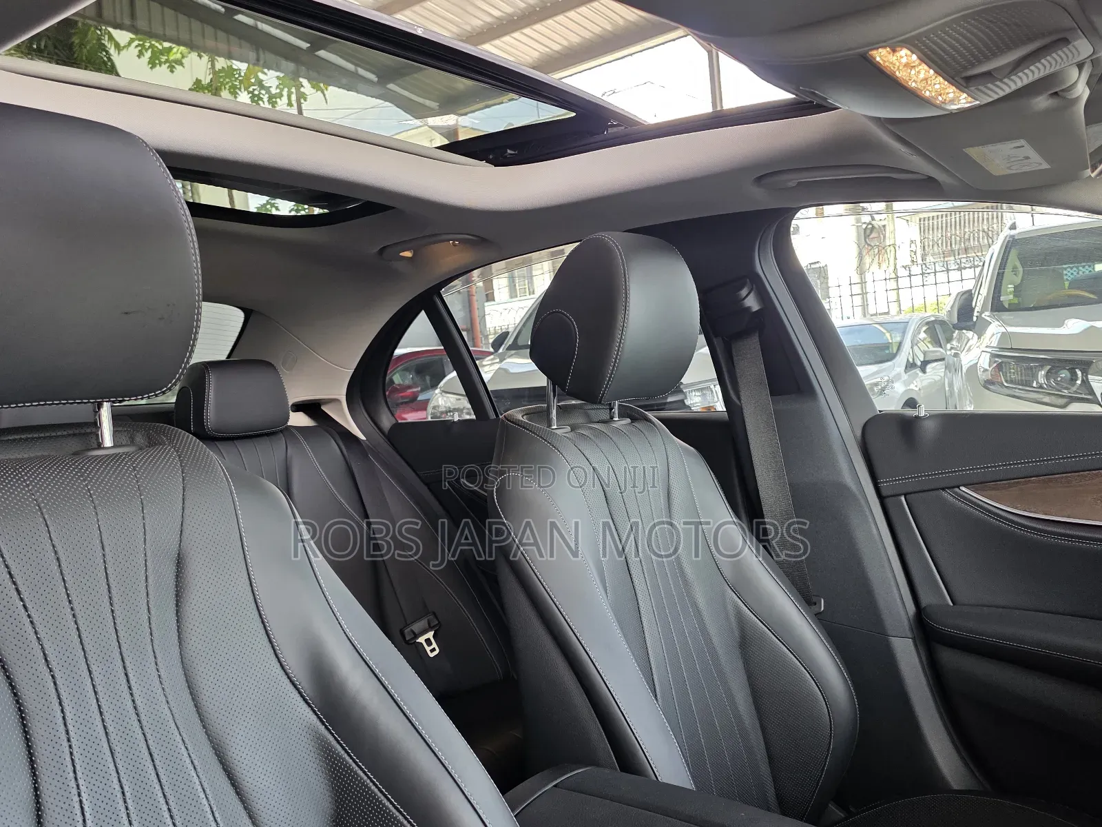 Mercedes-Benz E400 2018 Silver