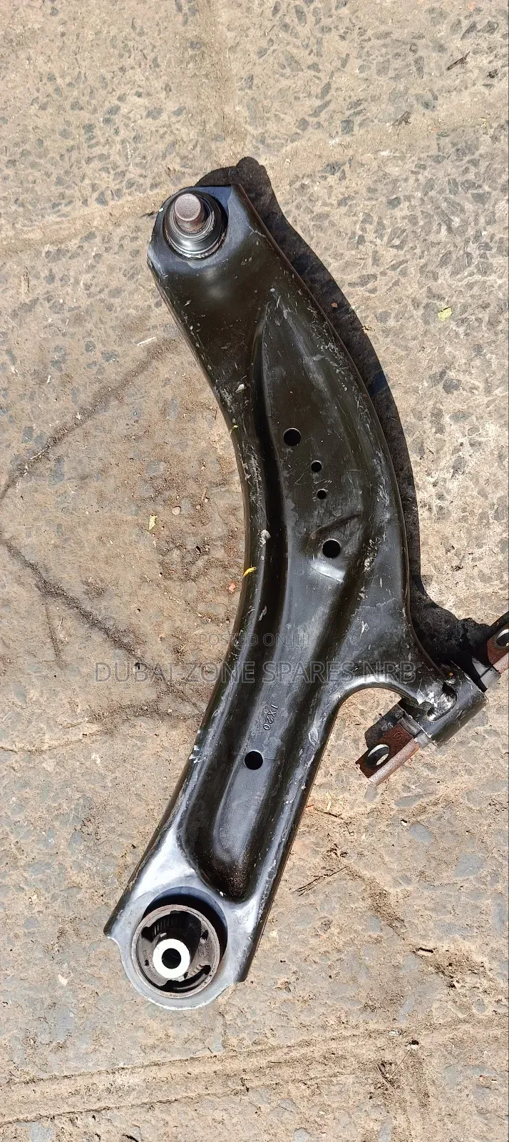 Nissan X-Trail Nt32 Front Control Arms.