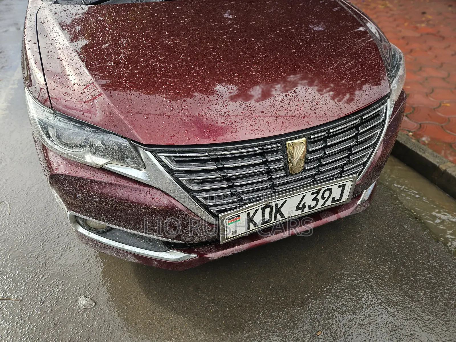 Toyota Premio 2016 Red