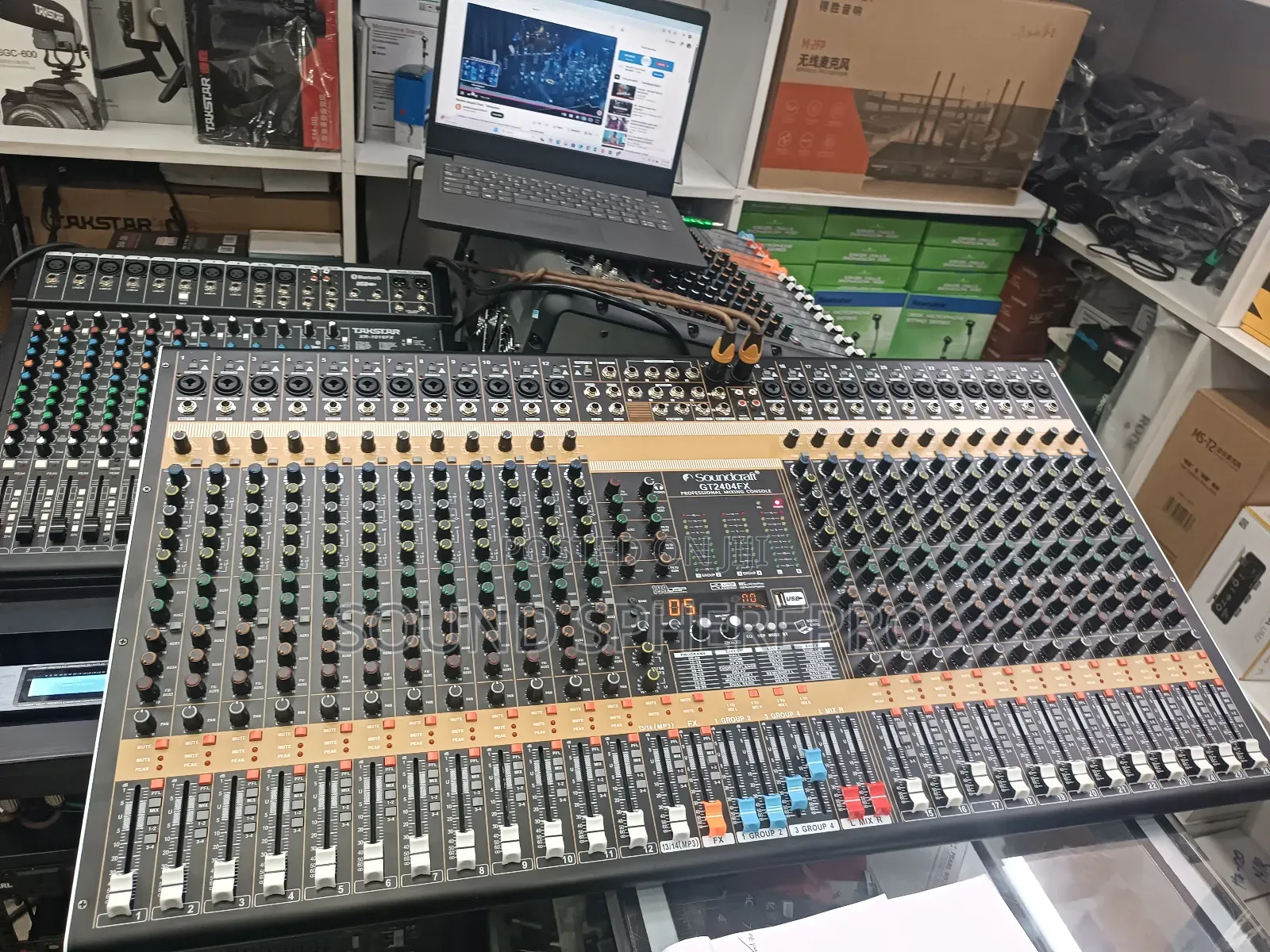 Soundcraft Gt240fx 24channel Plain Mixer