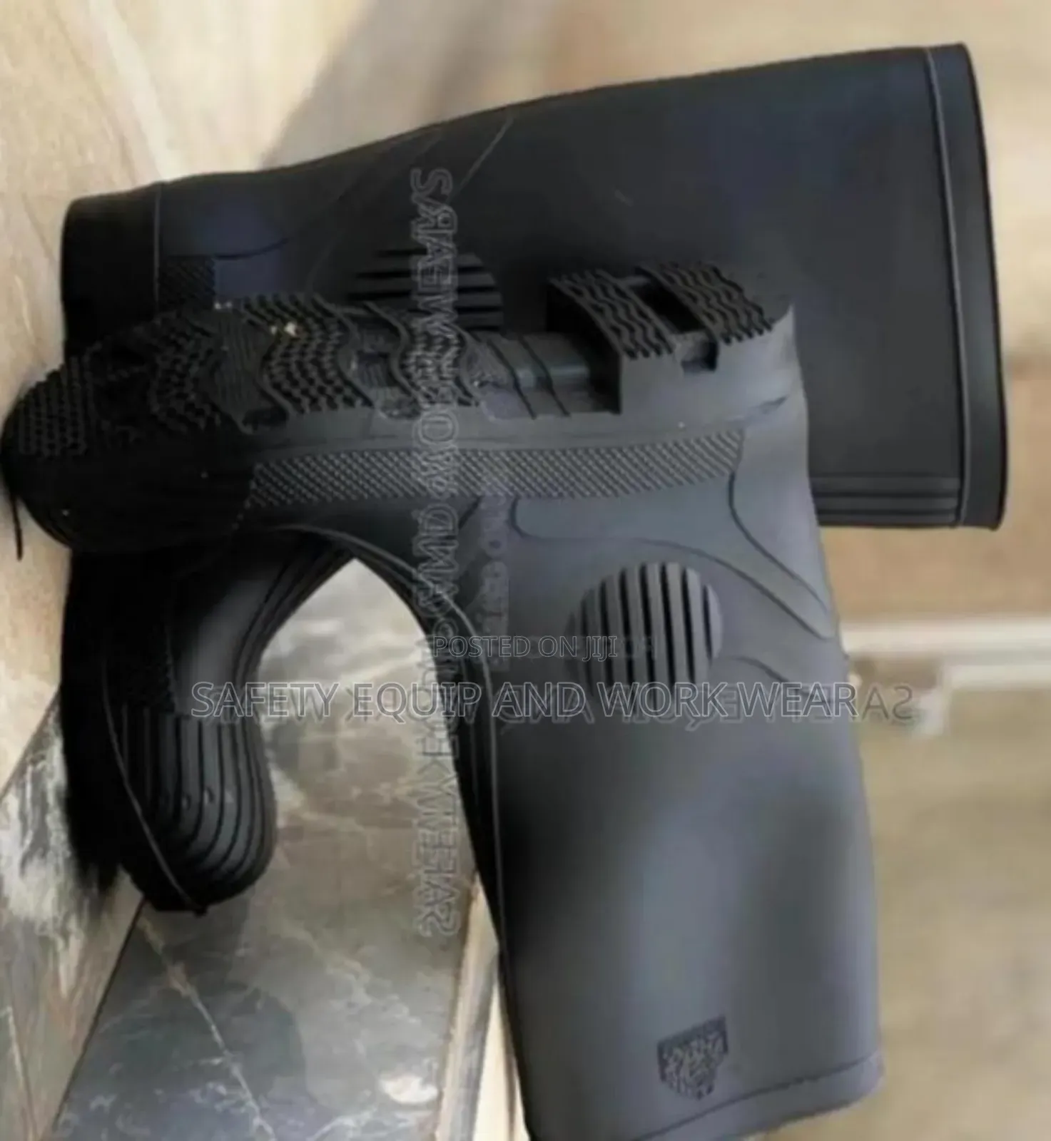 Heavy Duty Gumboots For Plumbing Jobs