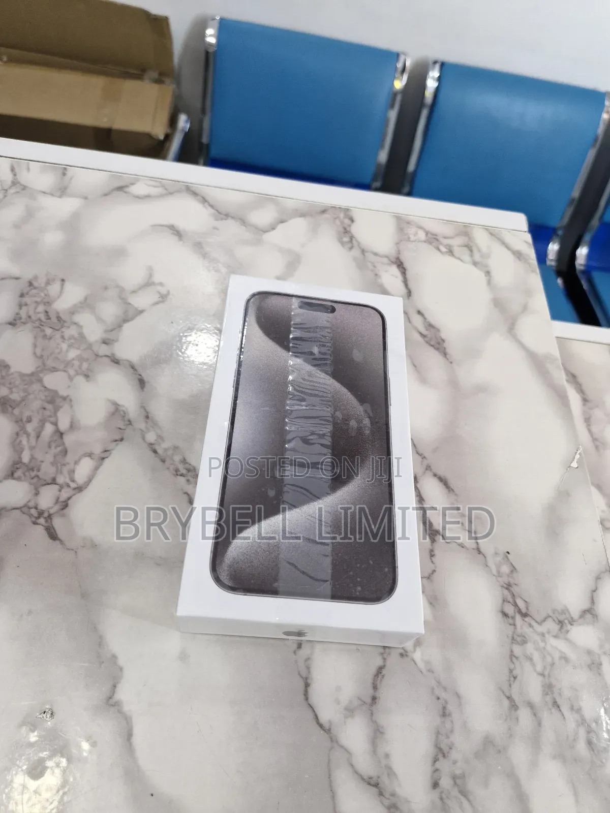New Apple iPhone 15 Pro Max 256 GB Gray