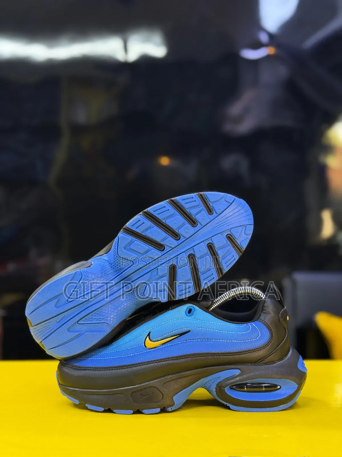 Nike Airmax Portal “Racer Blue”