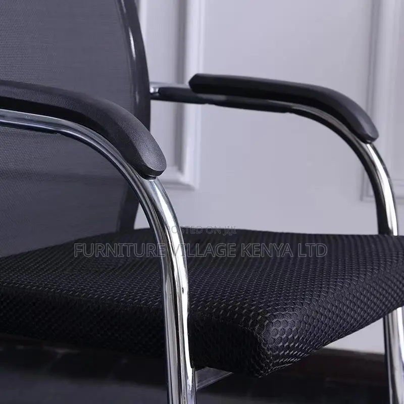 Office Chair: Fixed Boardroom Office Mid-Mesh Chair