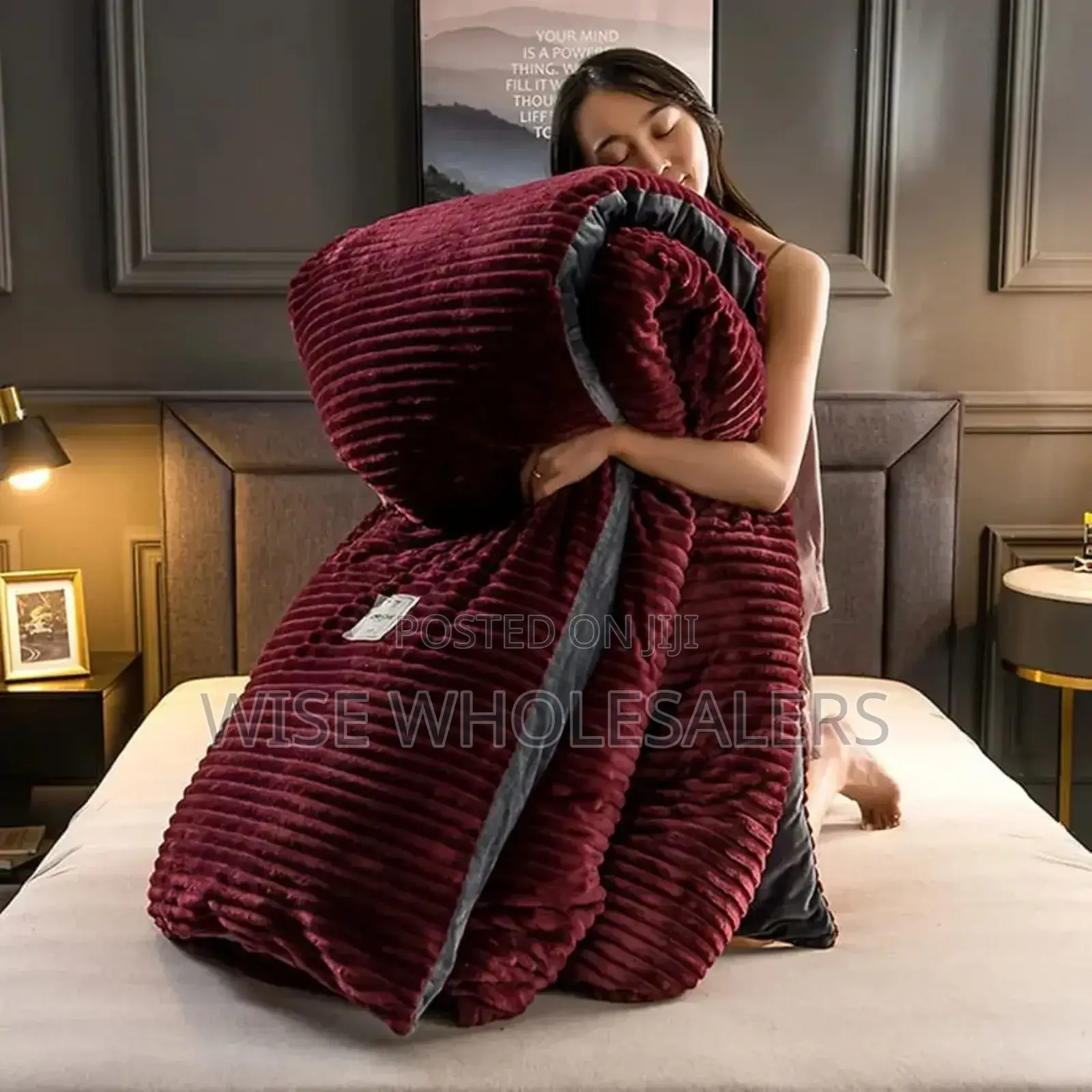 *Single Velvet Woollen Duvets*
Size: 6×6