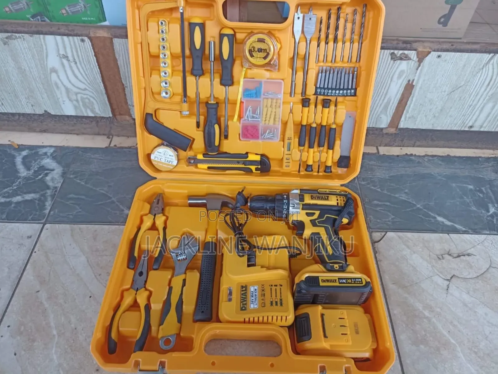 Dewalt Rechargeable Drill / Rechargeable Cordless Drill Set