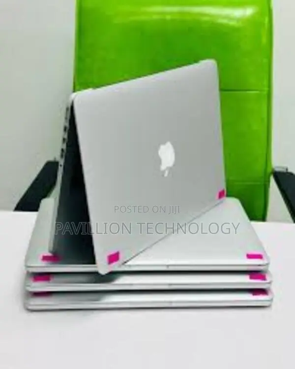 Laptop Apple MacBook Pro 8GB Intel Core I5 SSD 256GB