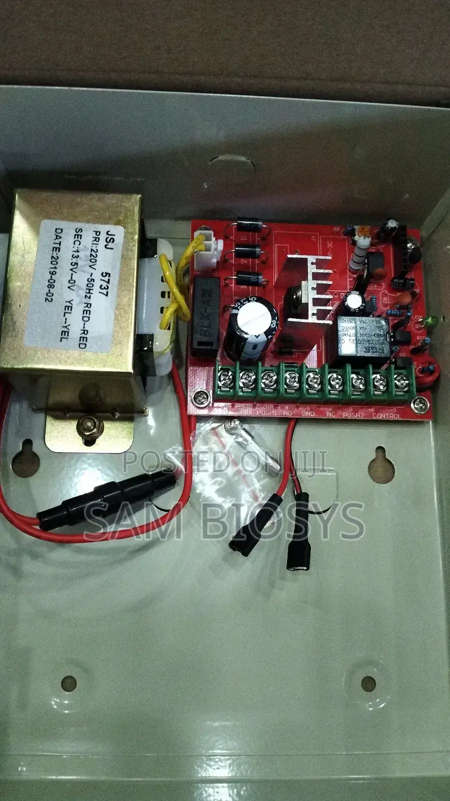 Power Supply 12v 5a With a Back Up Battery Slot.