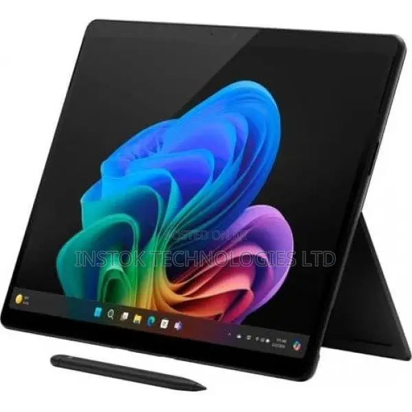 New Microsoft Surface Pro 16GB Qualcomm Snapdragon X Plus SSD 512GB
