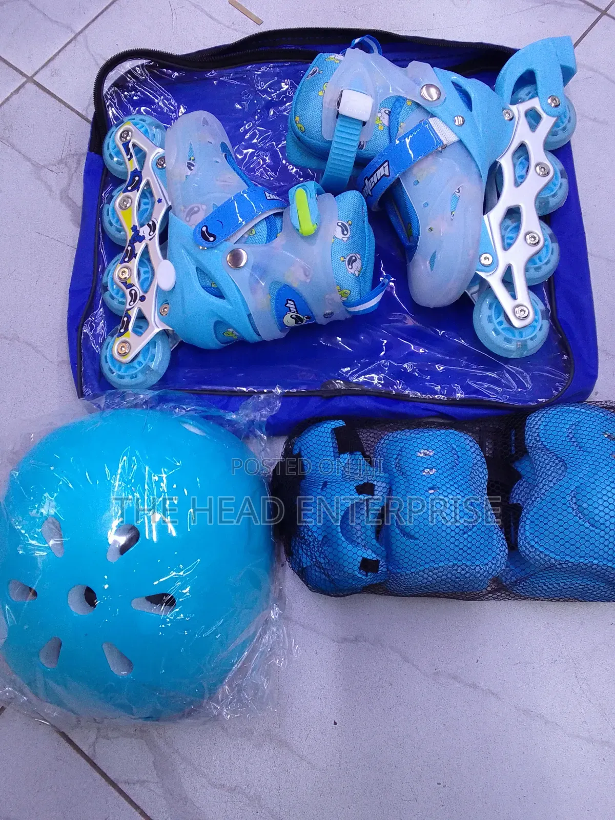 Quality Pure Rubber Skates Blue Color Available Best Priced