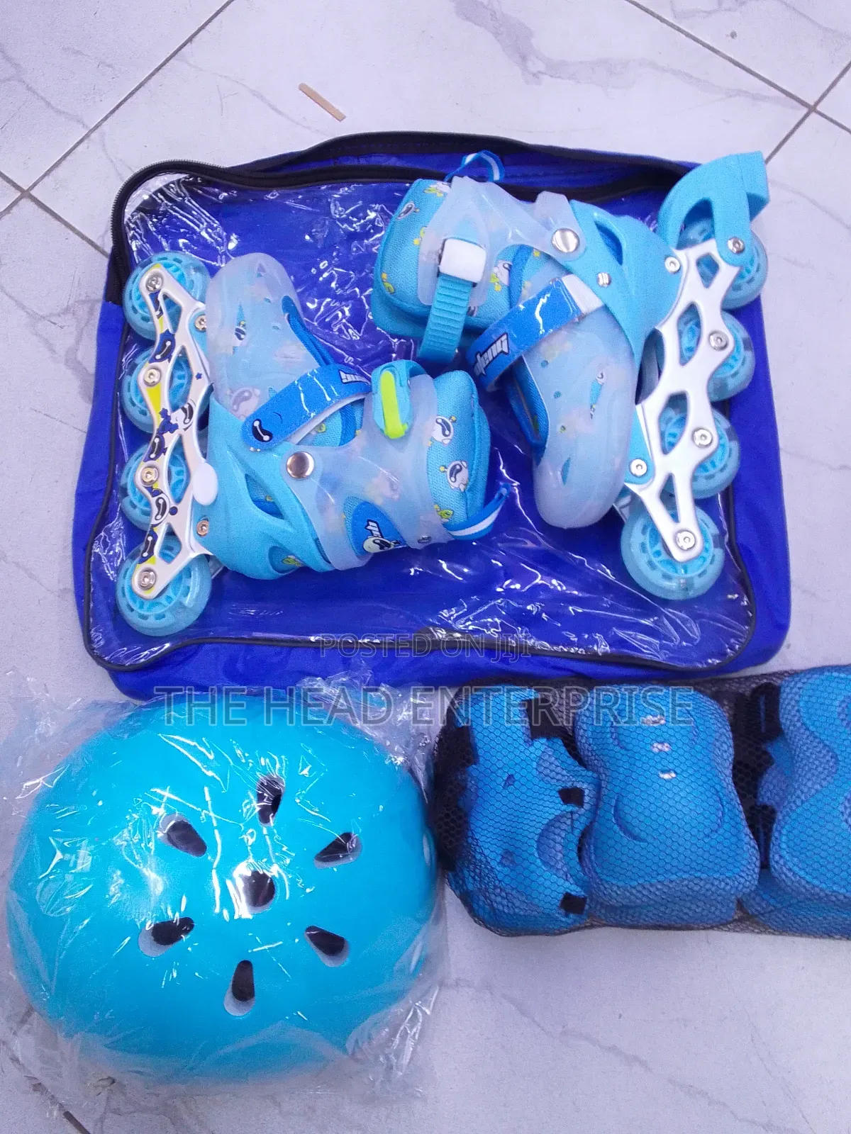 Quality Pure Rubber Skates Blue Color Available Best Priced