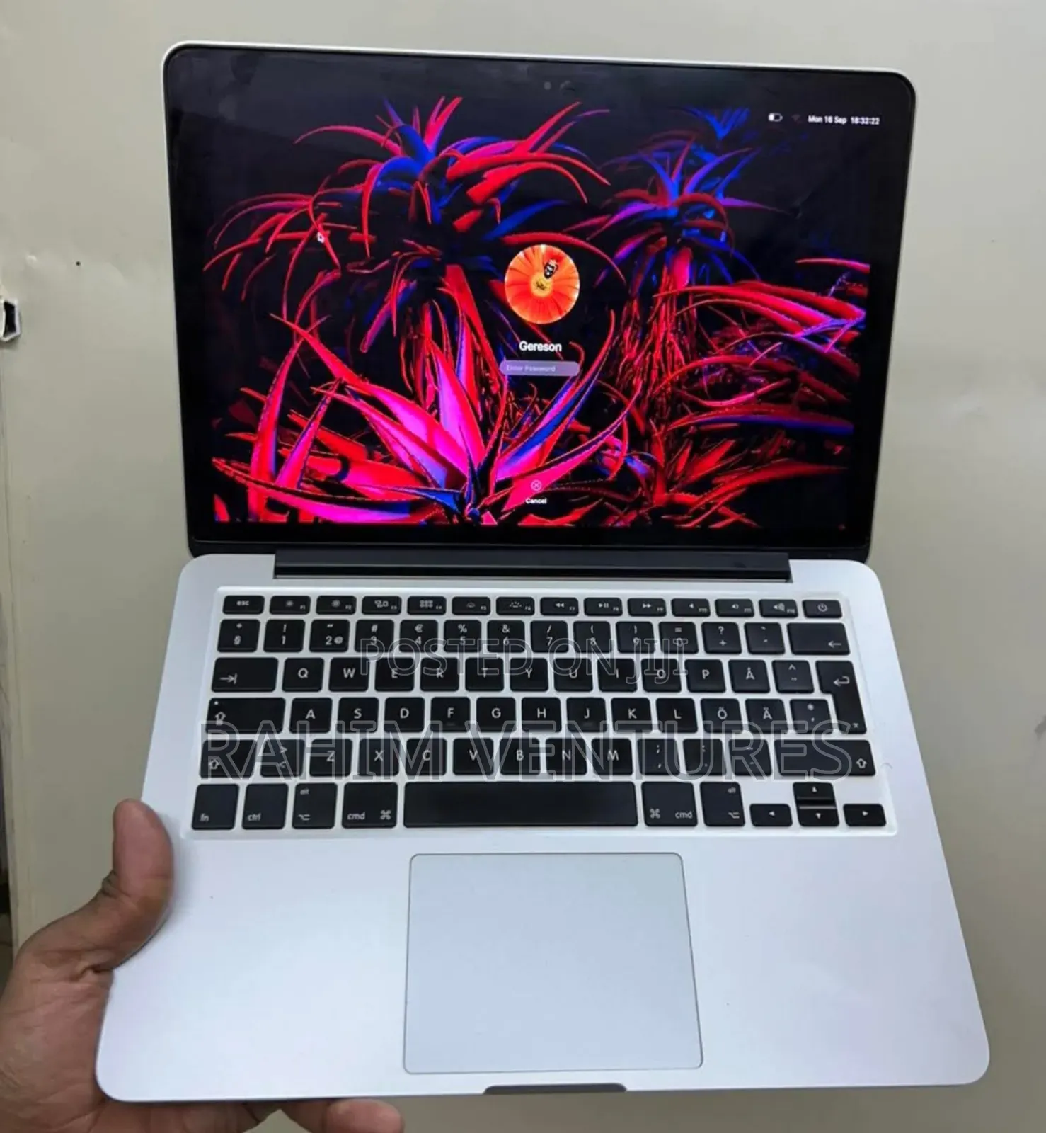 Laptop Apple MacBook Pro 2013 8GB Intel Core I5 SSD 256GB