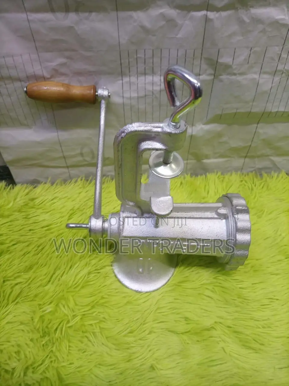 10 Inch Meat Mincer Manual .