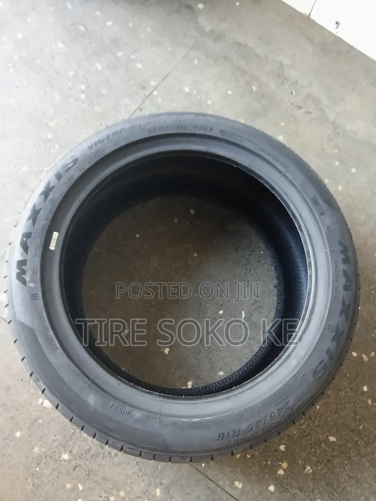 245/45r18 Maxxis Victra Sport Vs6
