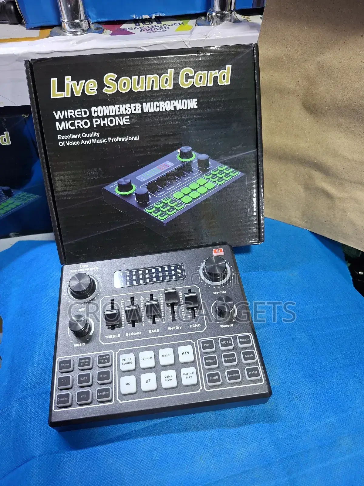￼
V9 Bluetooth Sound Card Usb Headset Microphone