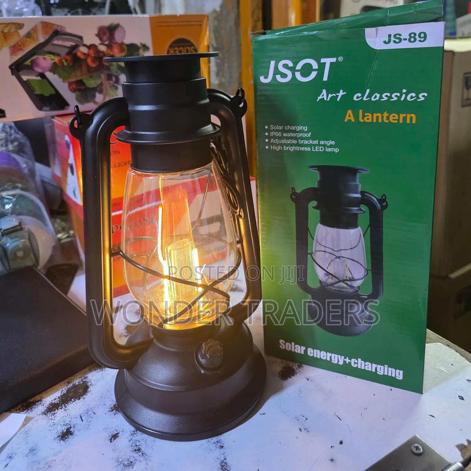 Lantern 
Solar Charging 
Home and Away
