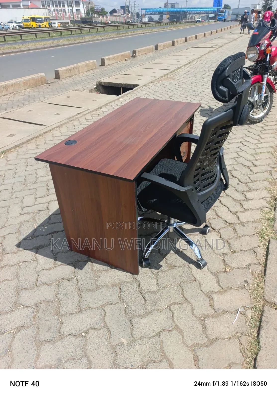 Flexible Office Chair Plus Office Desk