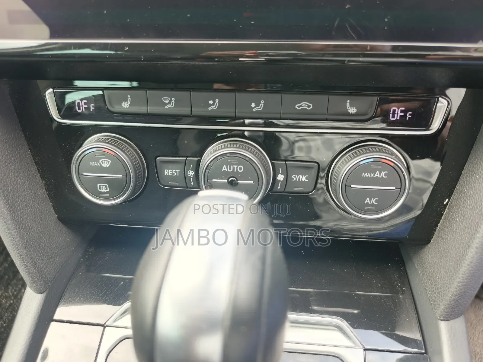 Volkswagen Passat 2.0T S 2018 Silver