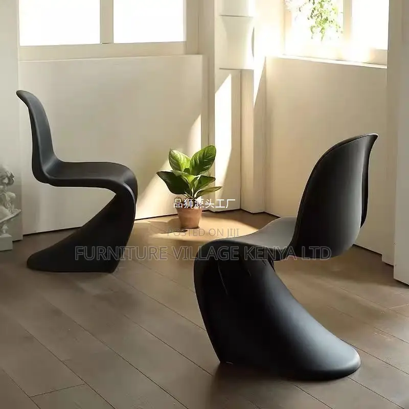 Dining Chair: Non-Armrest Plastic Back Dining Room Chair