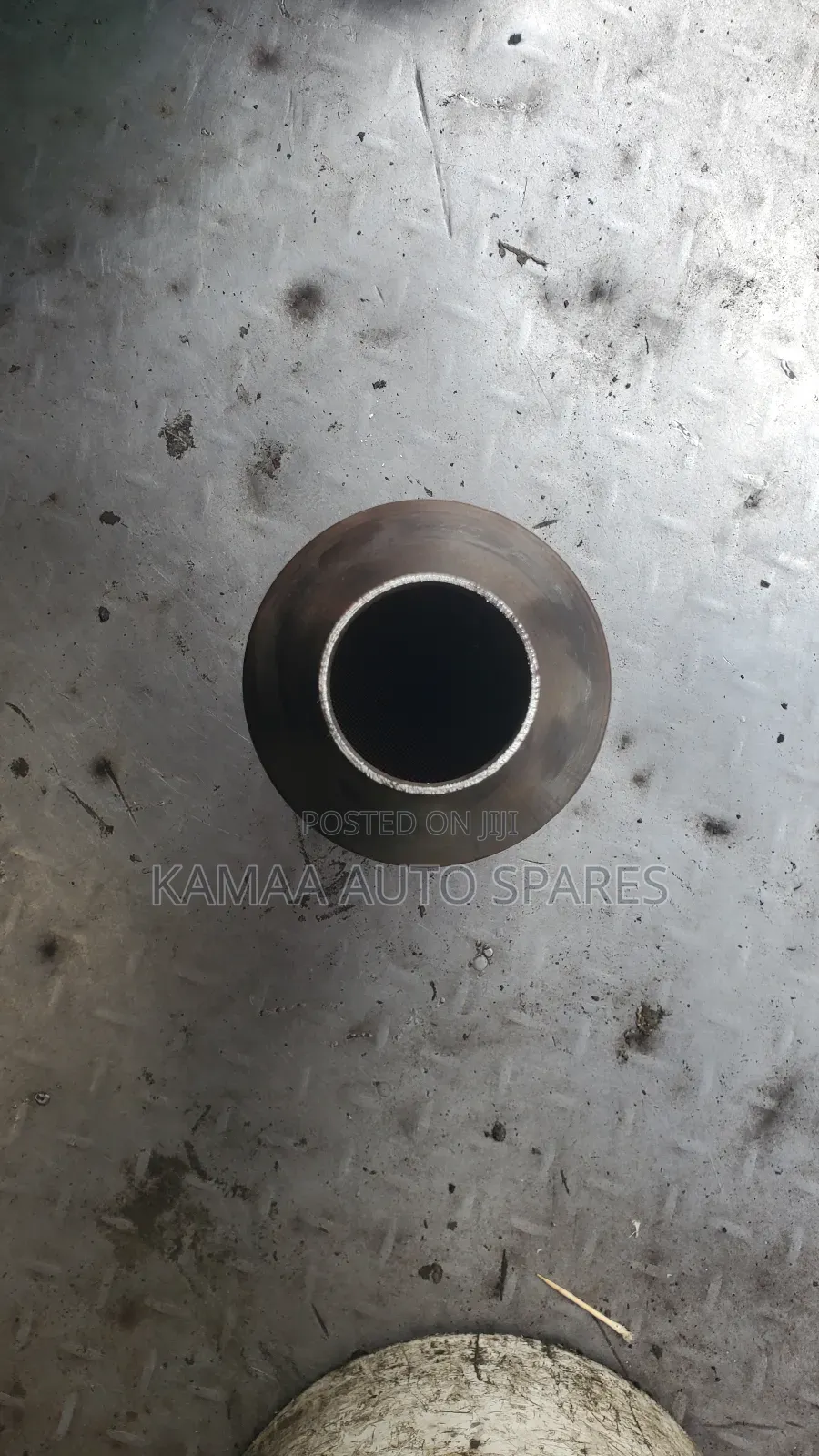 Nissan Mufflers (Catalytic Converter)