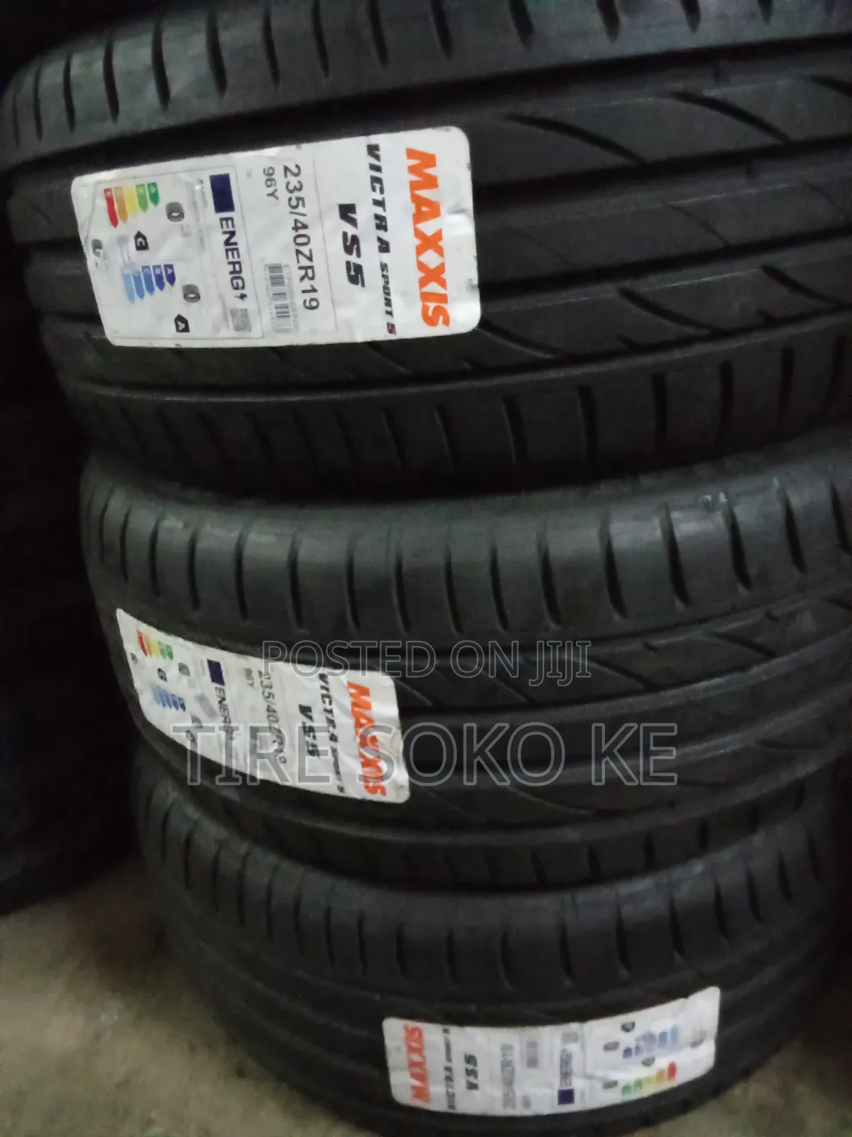 235/40 R19 Maxxis Sports 5