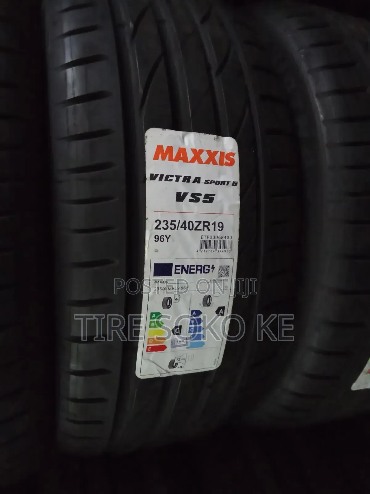 235/40 R19 Maxxis Sports 5