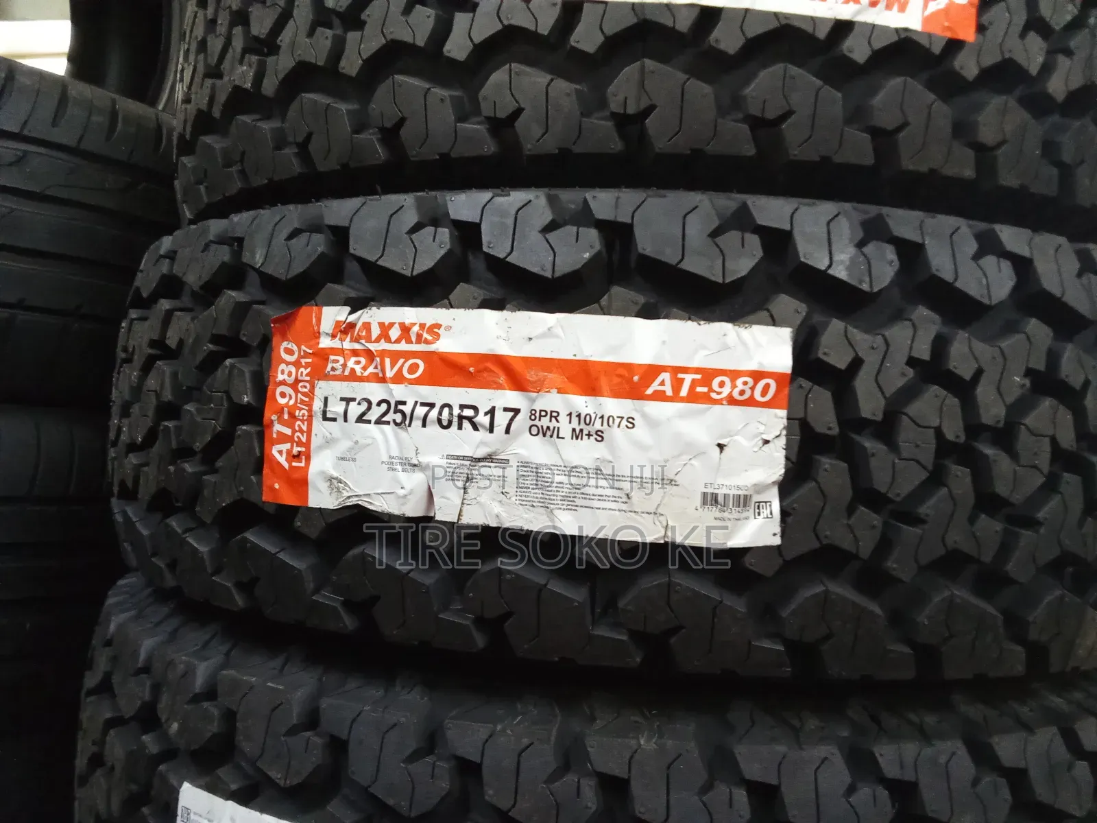 225/70 R17 Maxxis Bravo At980