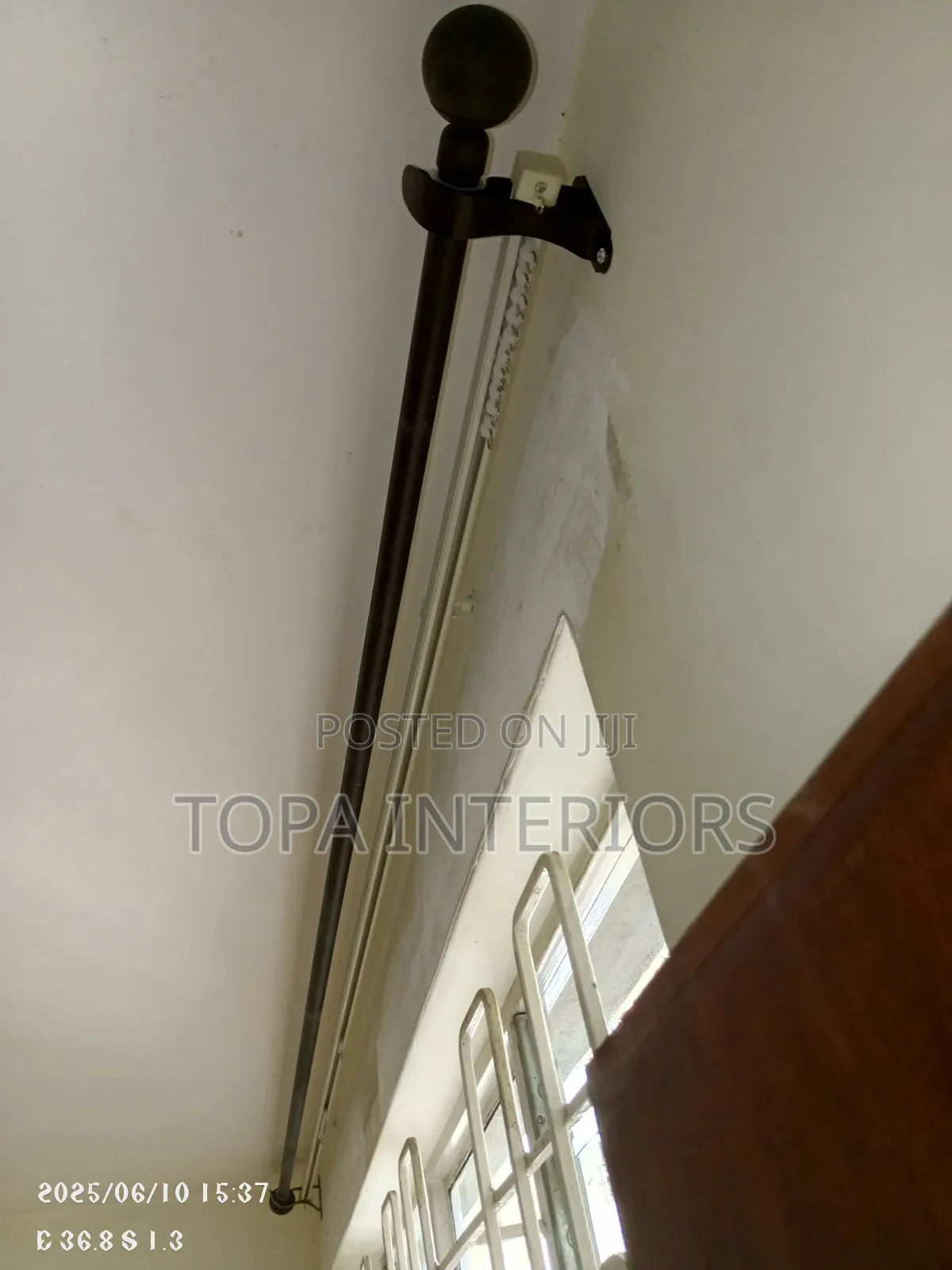 New House Window Curtain Rods for Hanging Curtains Per Metre