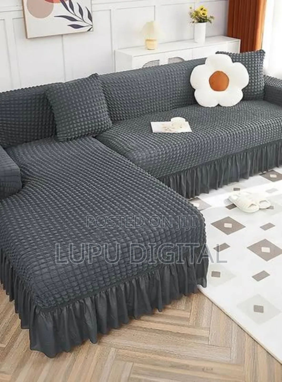 Bubble L Shape Seater Cover*
5 Seater