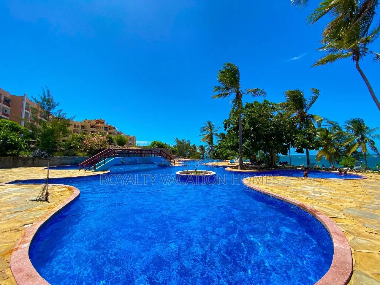 Airbnb 2br Beachfront Apartment