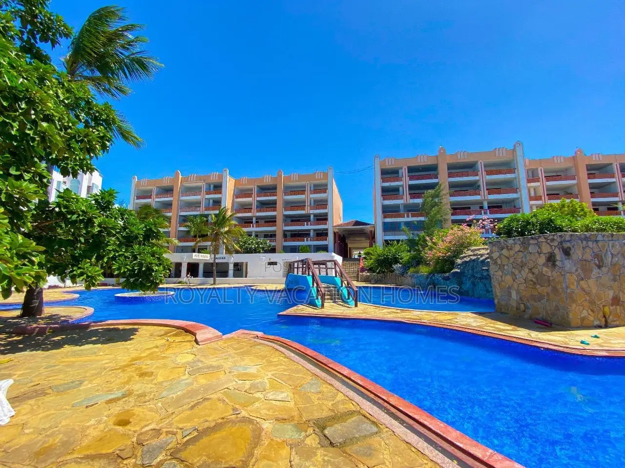 Airbnb 2br Beachfront Apartment
