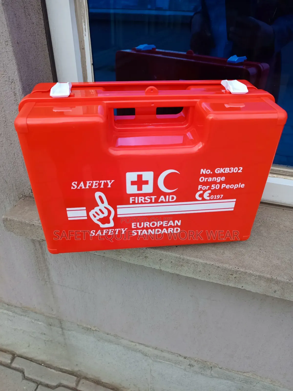Robust Orange First Aid Kit Ce Approved Gkb302 Model.