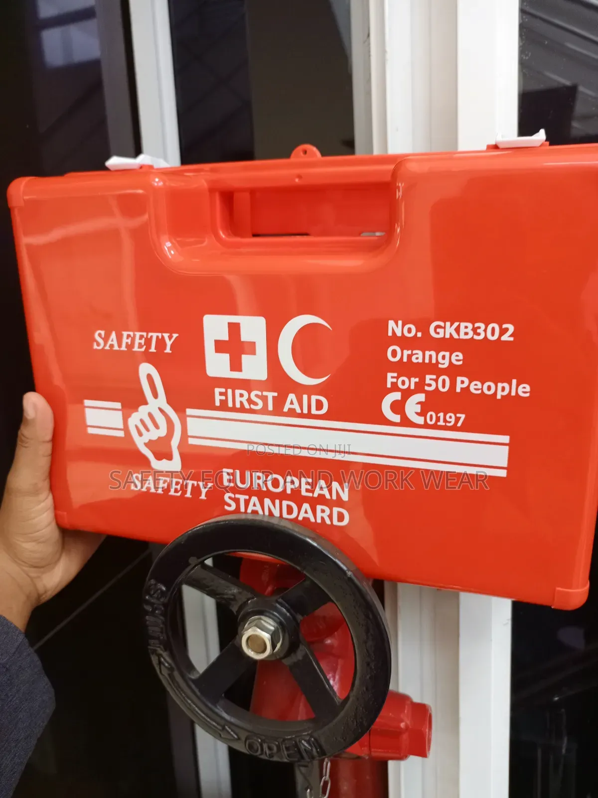 Gkb302 Orange First Aid Kit for Factory Site Use.