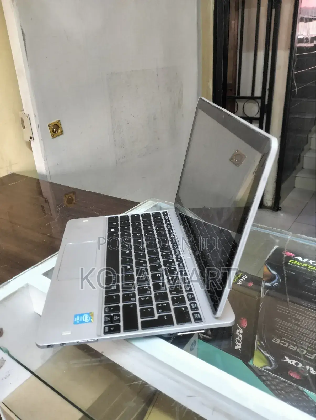 Laptop HP EliteBook Revolve 810 G3 Tablet 8GB Intel Core I7 SSD 256GB