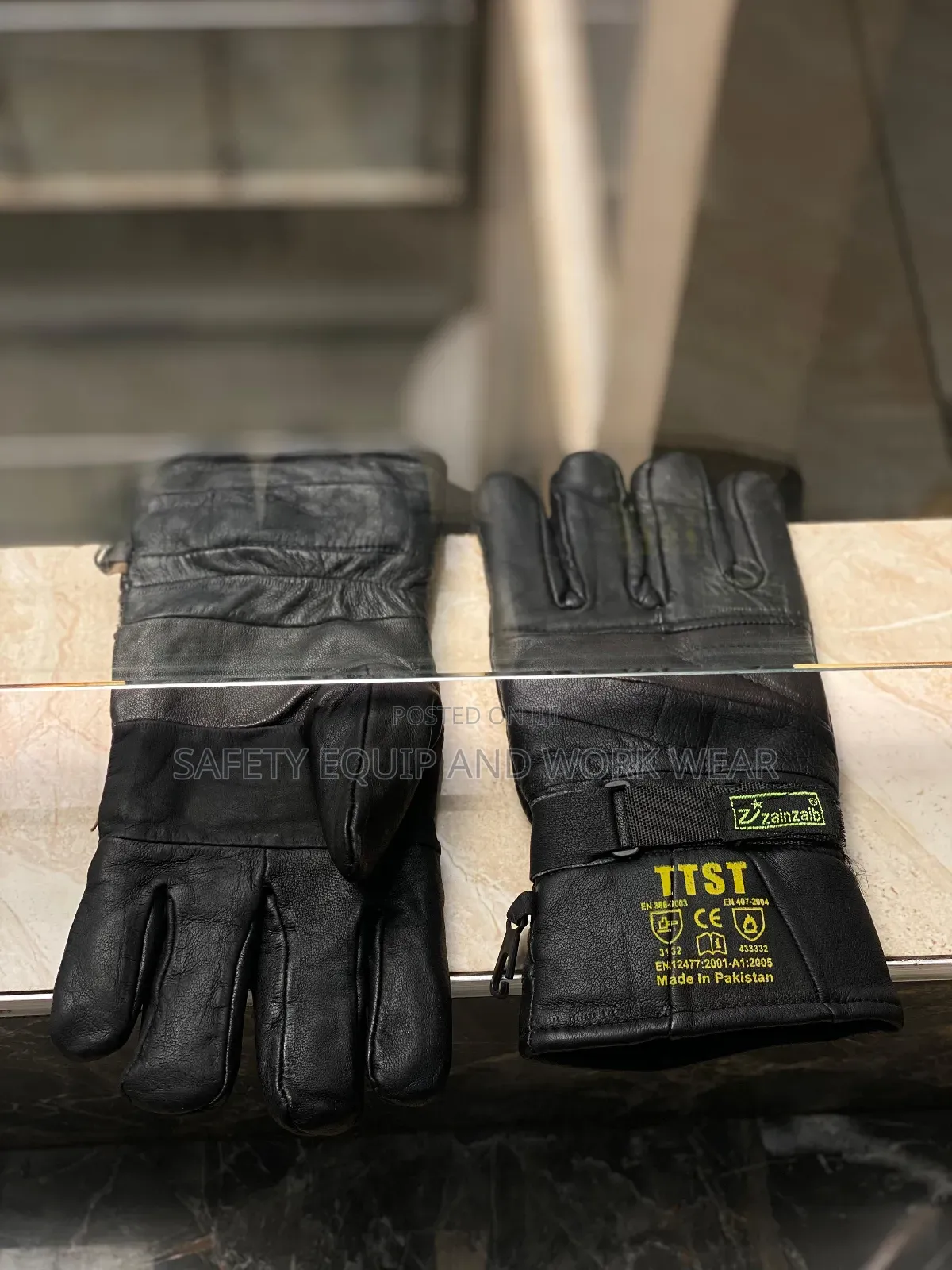 Best Gloves For Utility And Maintenance Work.