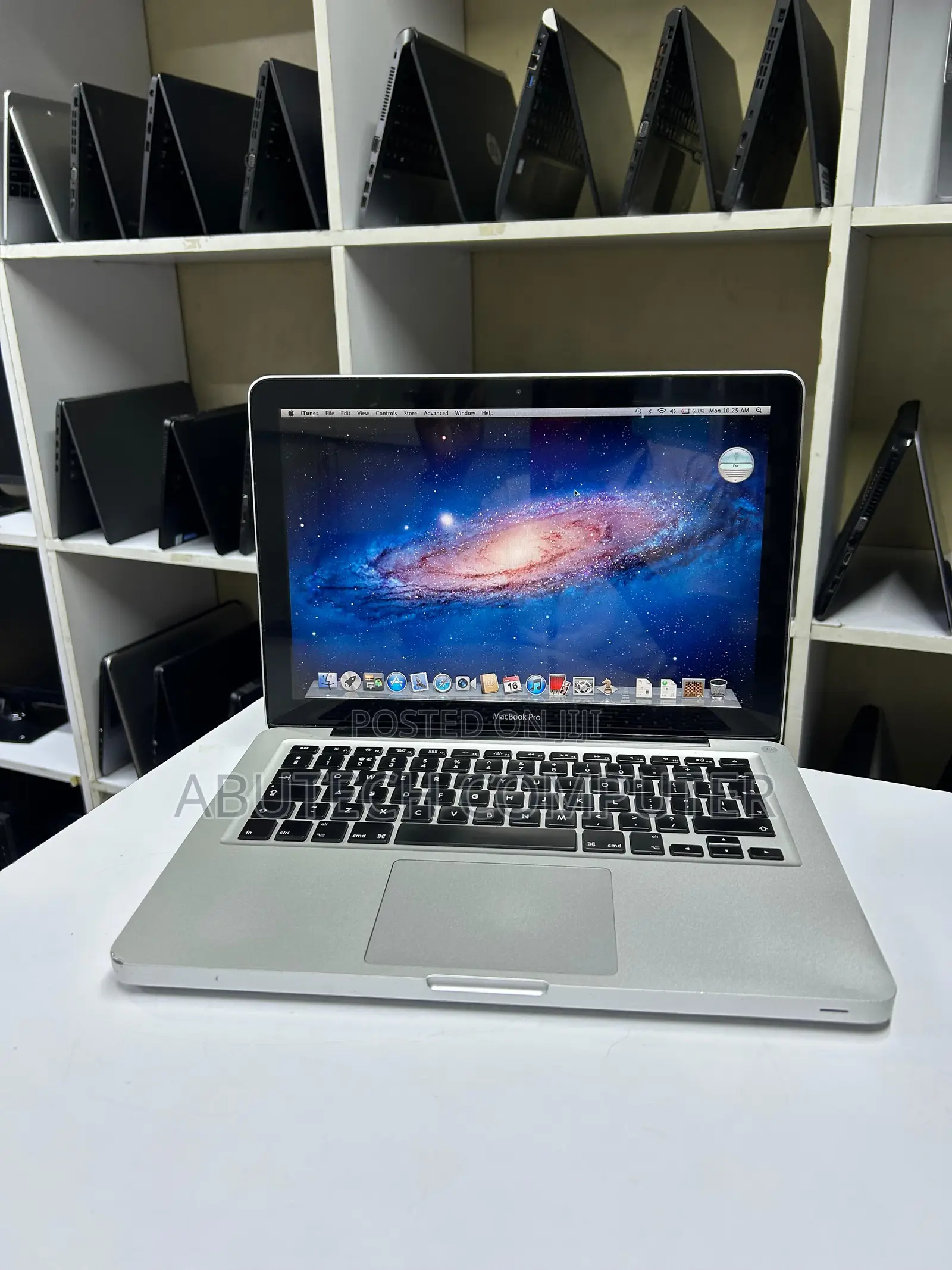 Laptop Apple MacBook 2012 8GB Intel Core I5 SSD 256GB