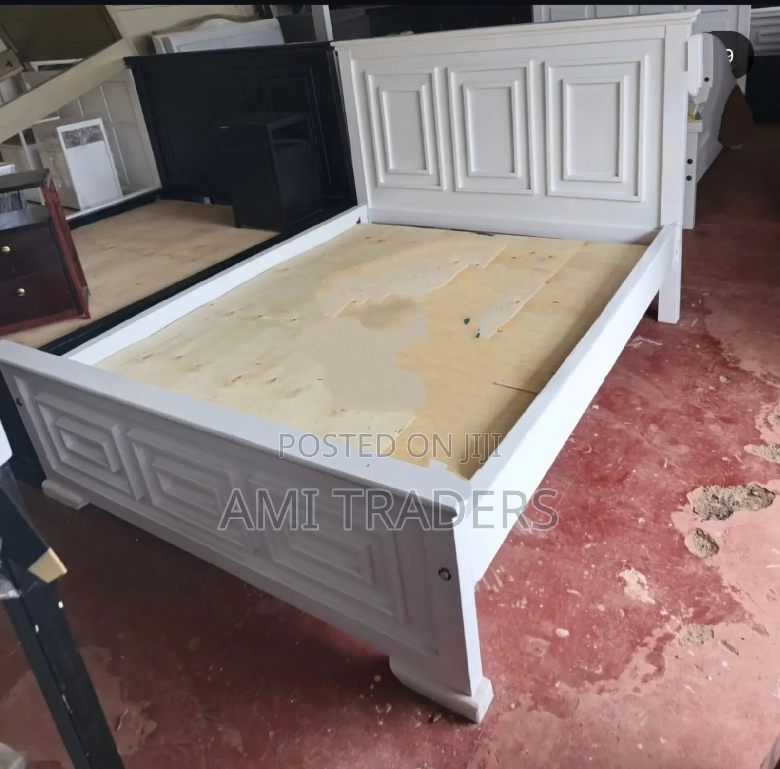 Beds - Classic White Bed 5*6