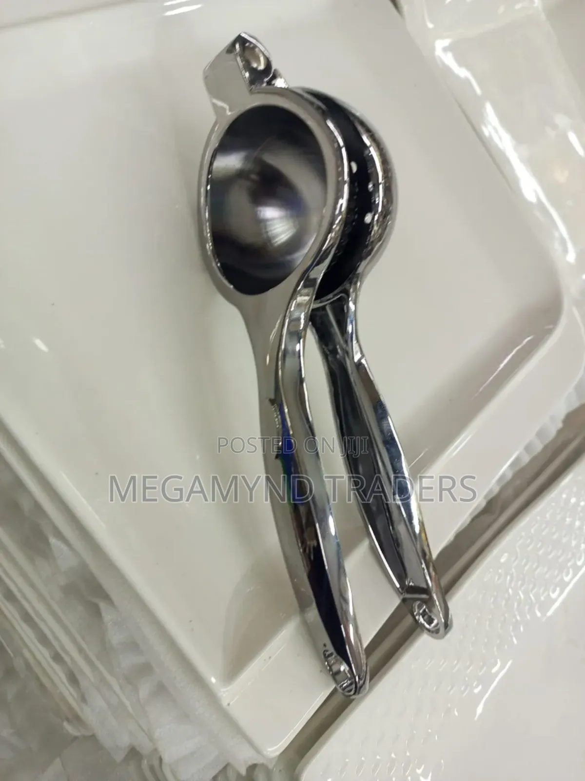 Lemon Squeezer Heavy Gauge /Commercial Lemon Squeezer