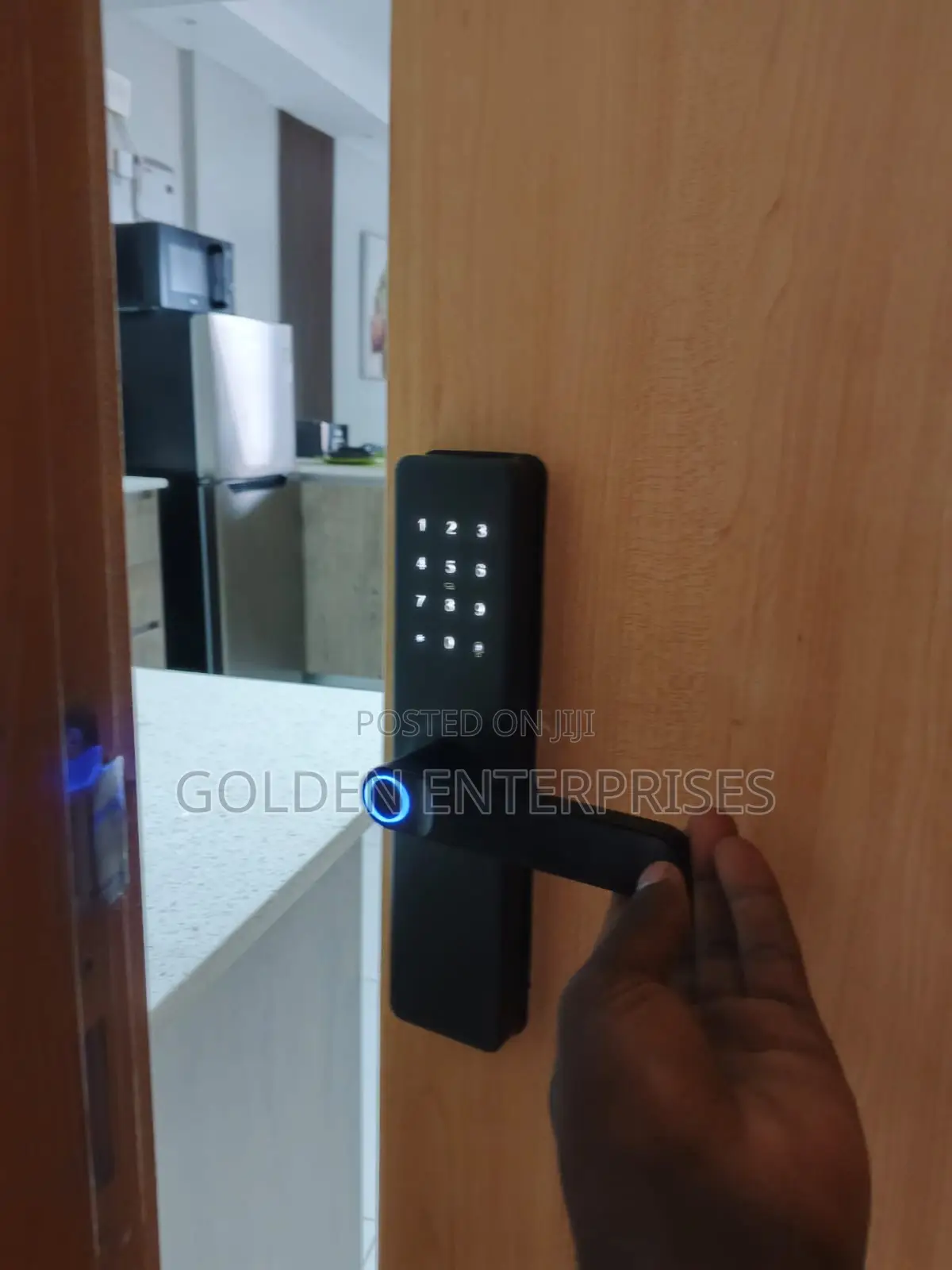 Intelligent Smart Door Lock for Airbnb
