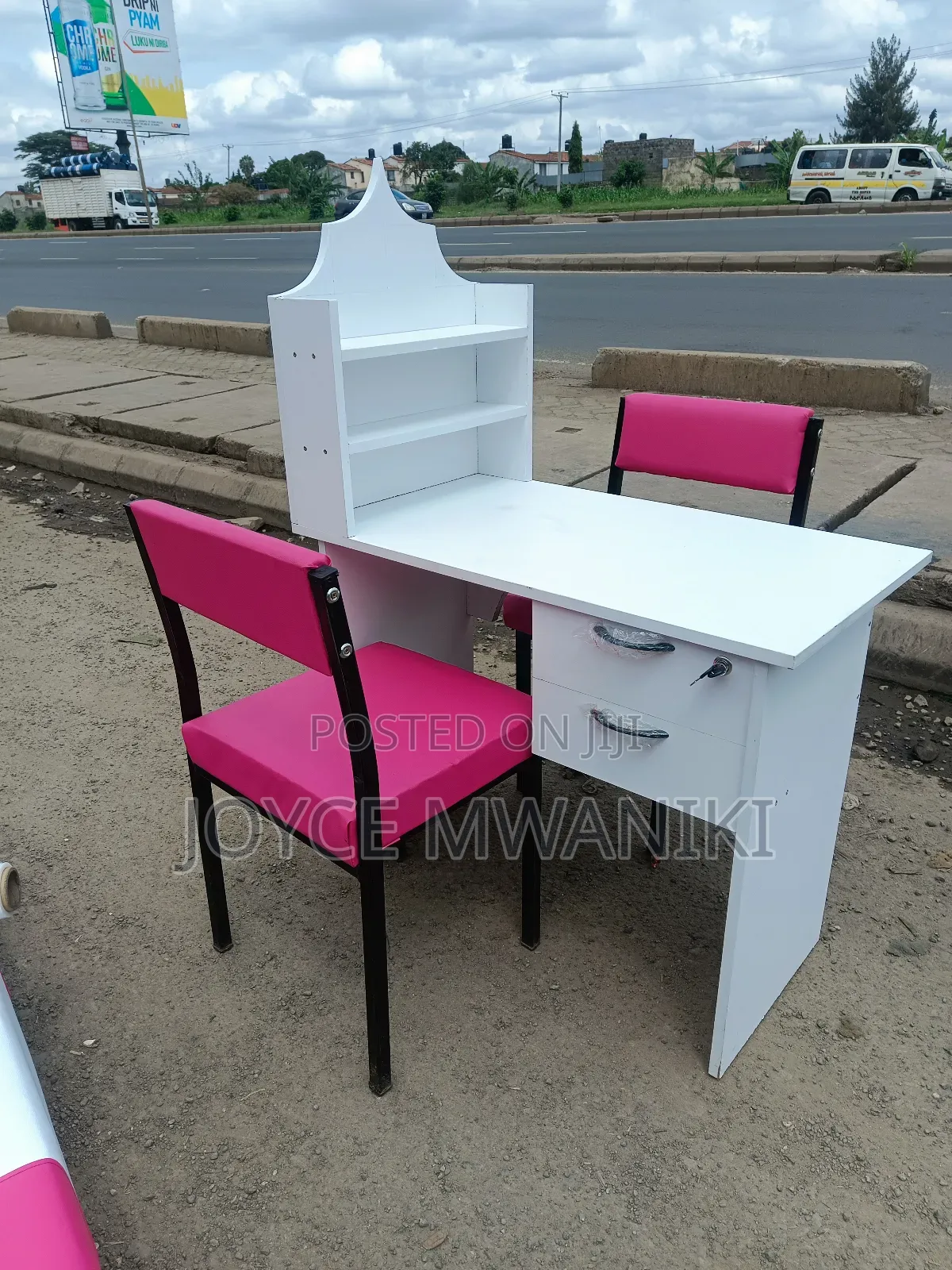 Pink and White Manicure Set, White Board Table 