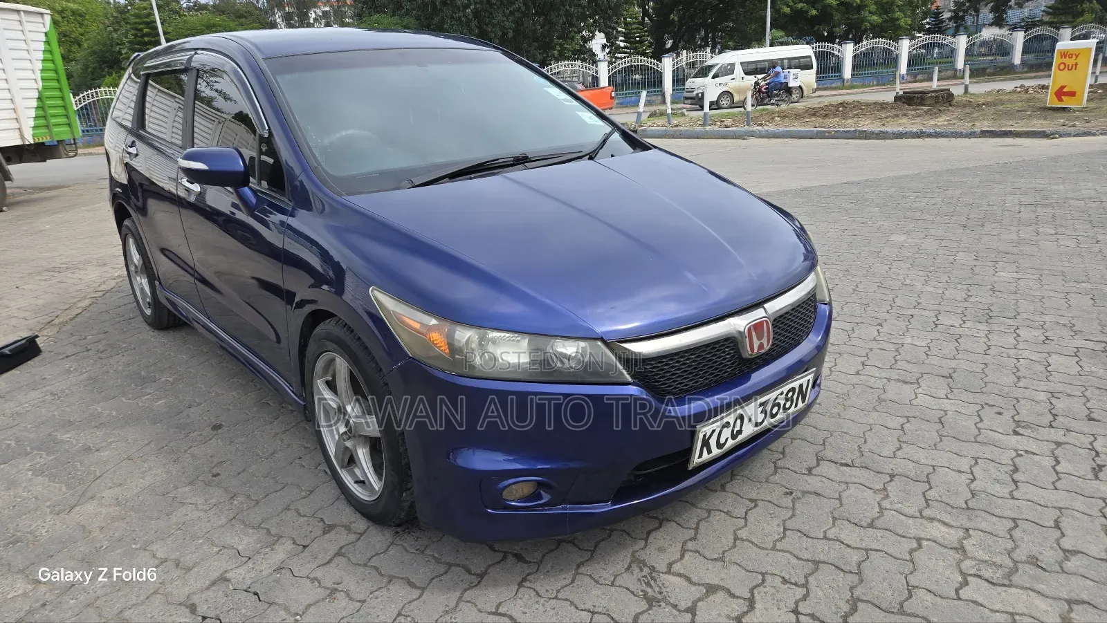 Honda Stream 2010 Blue
