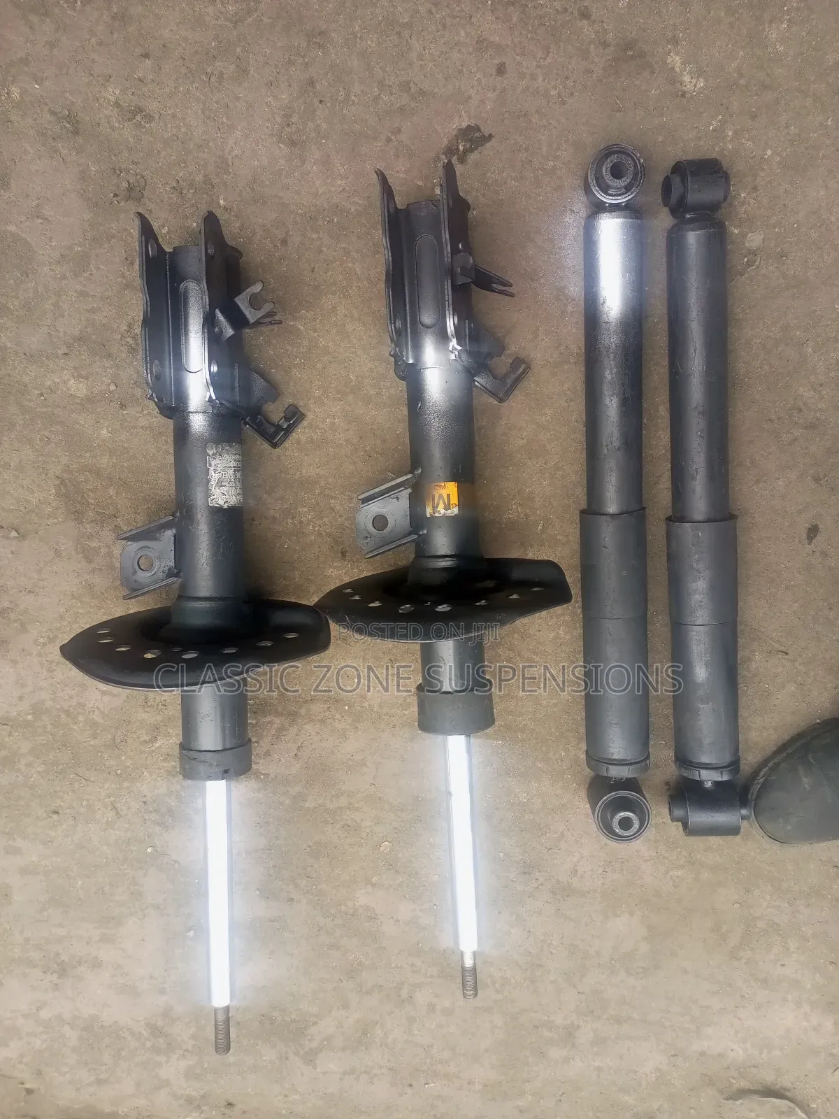 Nissan Dualis Shocks