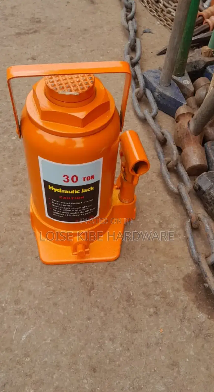 30 Ton Jack Available