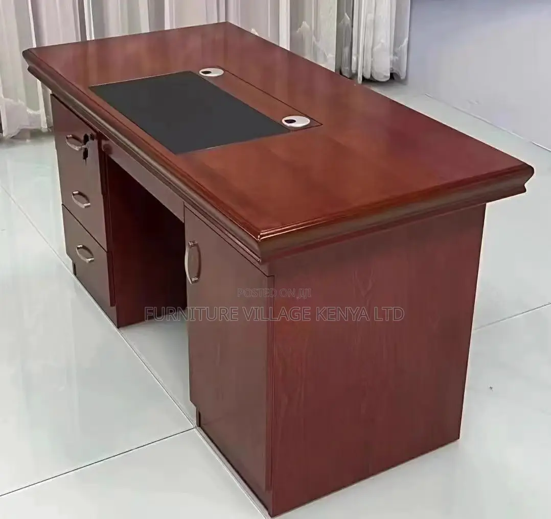 Executive Desk: Mahogany Design Standard Office Desk 140cm