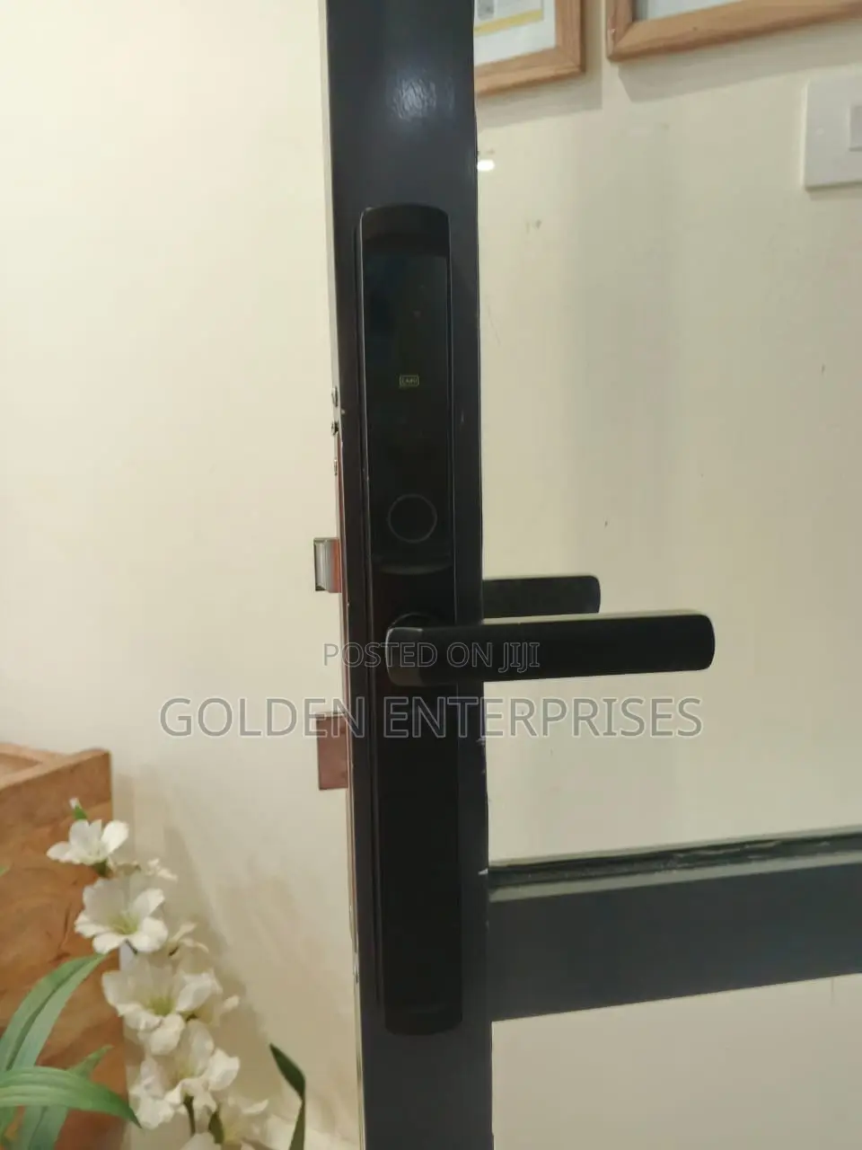 Aluminum Glass Door Biometric Intelligent Door Lock