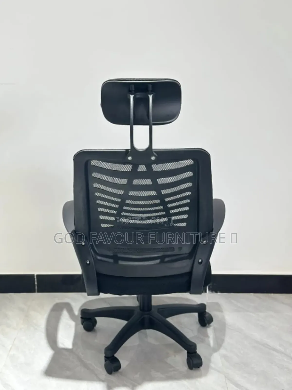 Black Headrest Adjustable Office Chair Tqz3