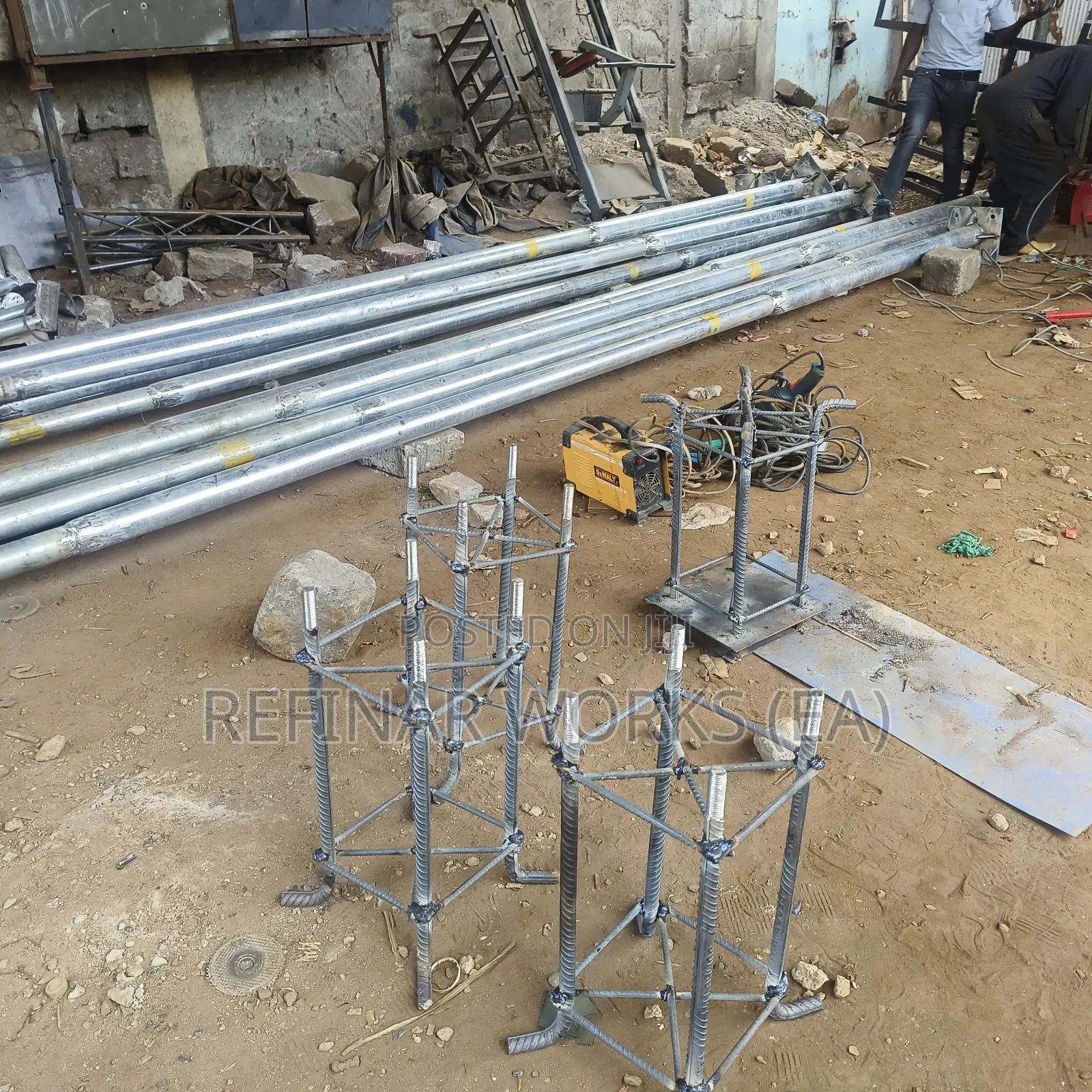 Steel Light Poles With Arm Brackets – 6m to 12m Options